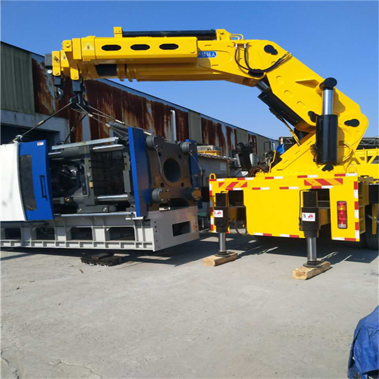 昌洒镇 大吨位折臂吊出租费用解析：一小时租赁多少钱