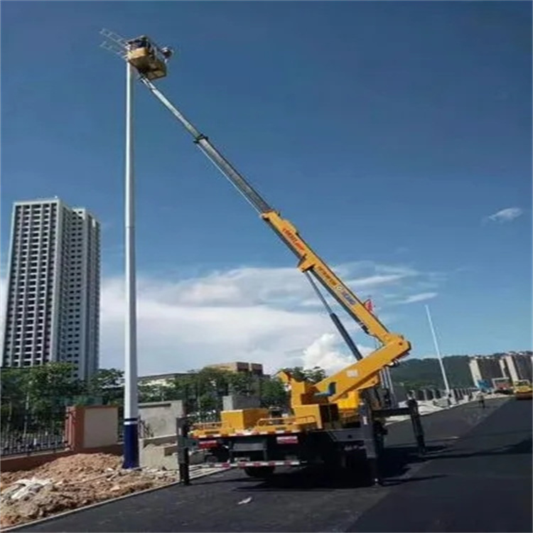 昌洒镇维修路灯的曲臂升降车出租