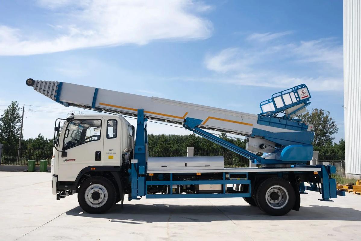 昌洒镇云梯上料车租赁费用