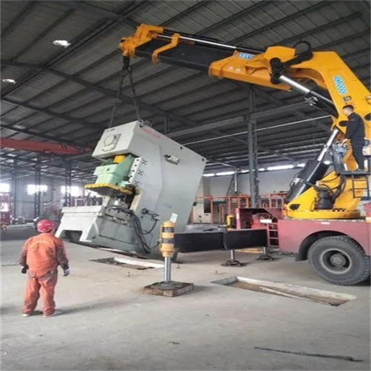 昌洒镇80吨折臂吊车出租附近电话