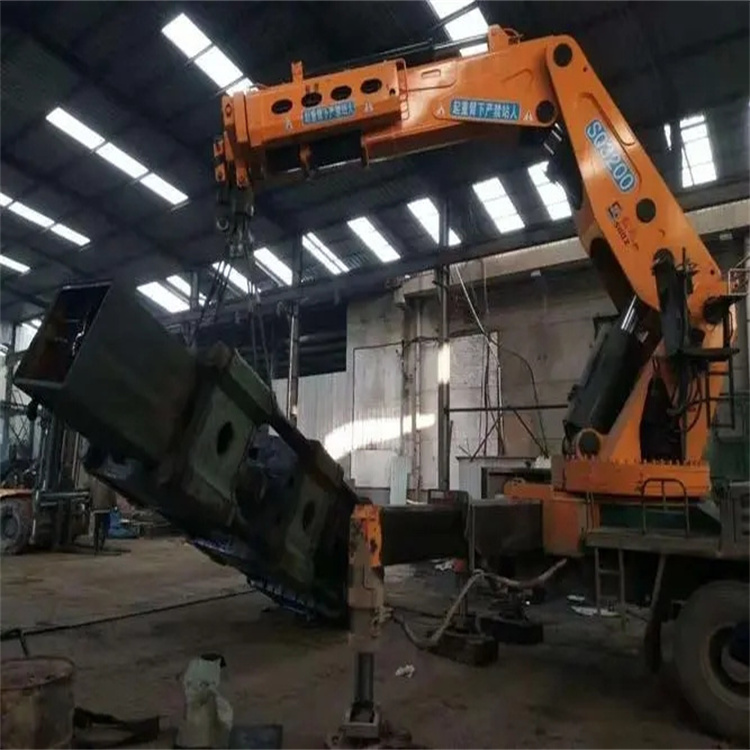 昌洒镇130吨折臂吊车出租吊机租赁附近电话